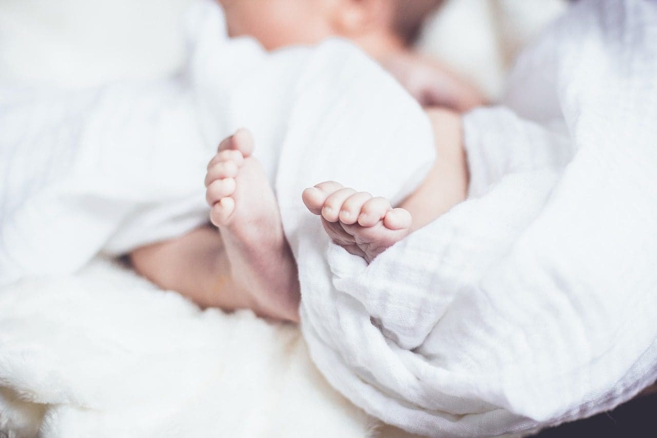 Should You Bathe Your Newborn Baby Daily?